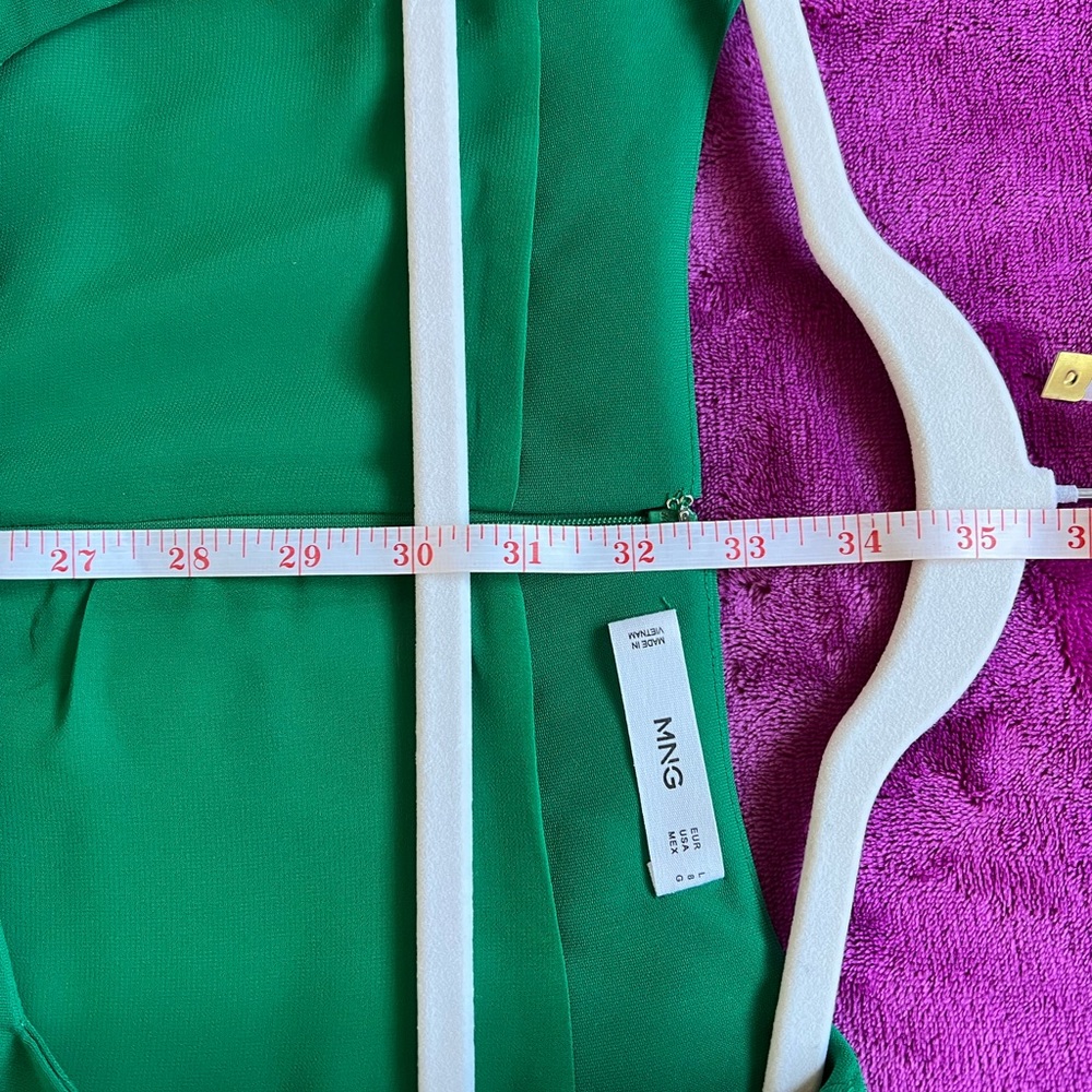 NWOT Bright green long sleeve dress - Picture 11 of 13